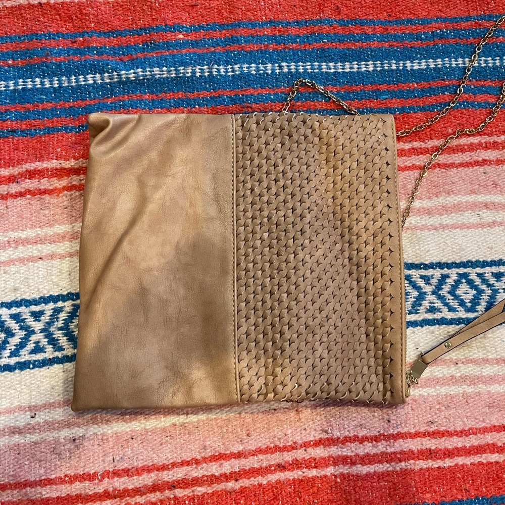 Urban Expressions Neela Woven Flap Clutch